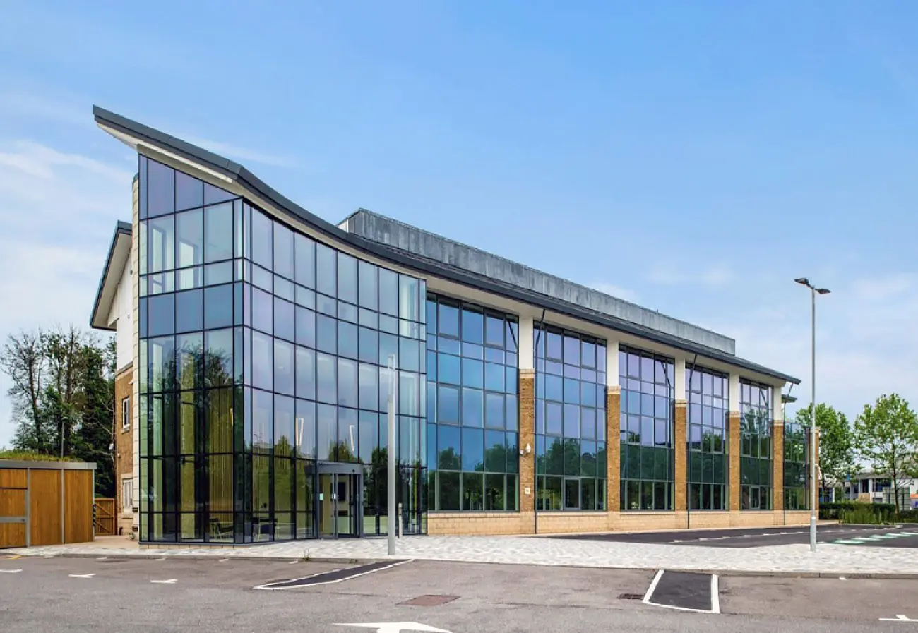 Dashwood Lang Weybridge | Cudd Bentley
